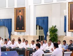 Pemerintah Dorong Konsumsi Akhir Tahun dan Optimistis Tumbuh di Atas 5 Persen